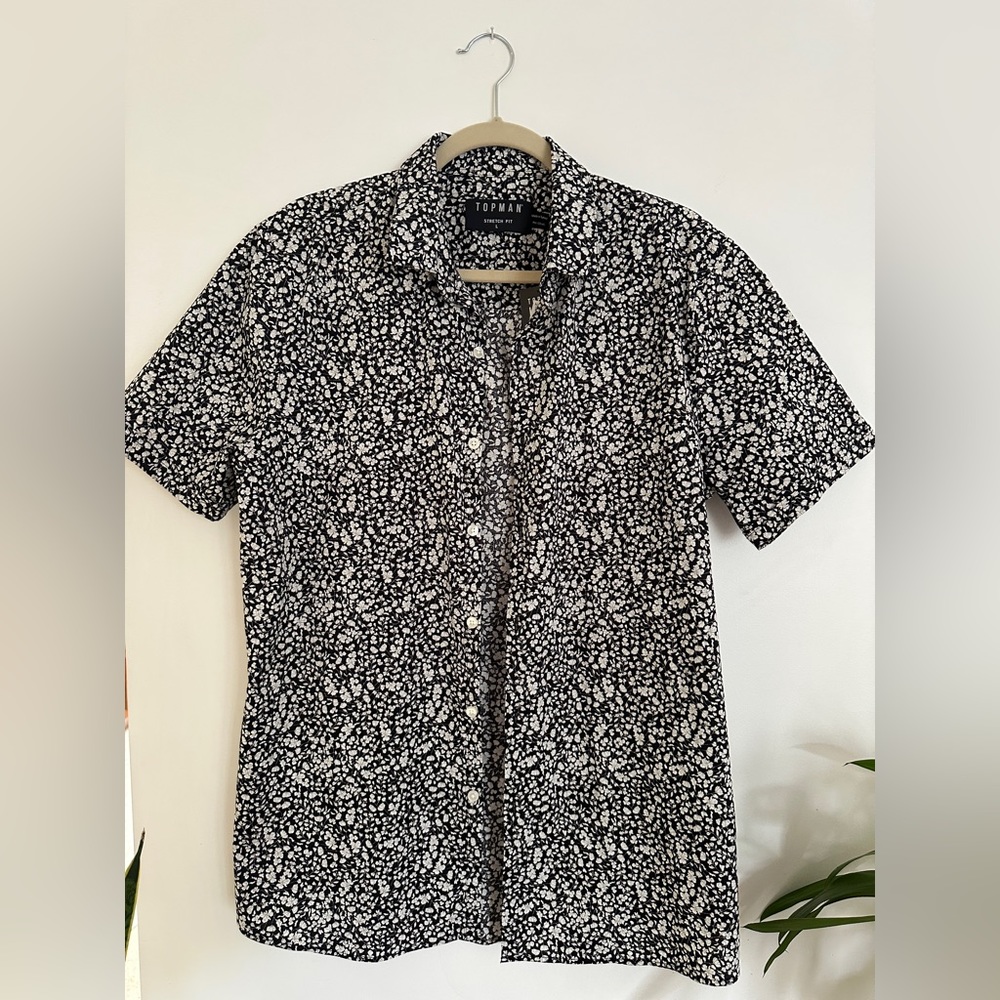 Men’s Topman Floral Button-Up Shirt - Size L - NWT
